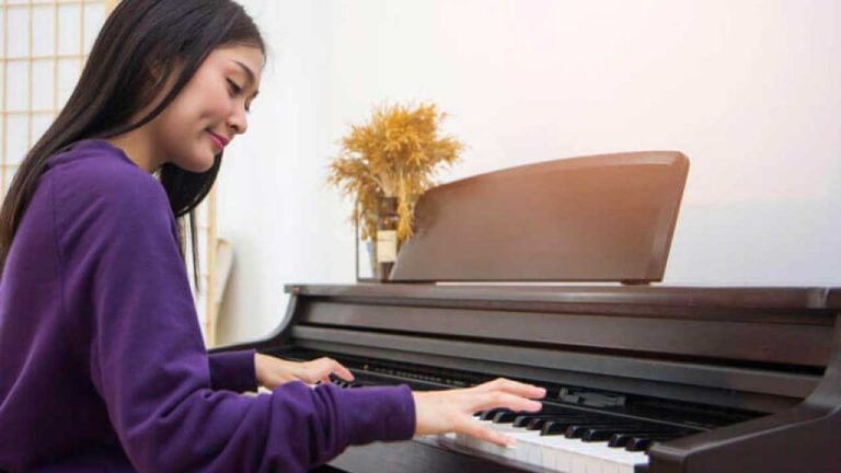 melhores-pianos-digitais-menos-1000-euros