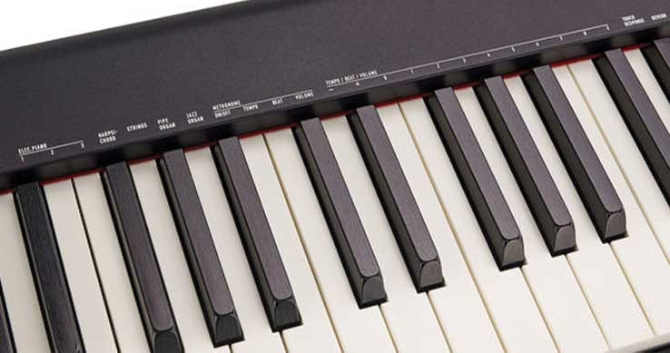 As teclas do piano digital Casio CDP-S100