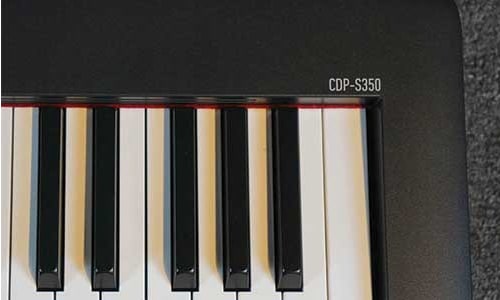 O piano digital Casio CDP-S350