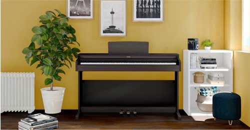 O piano digital Yamaha YDP-164