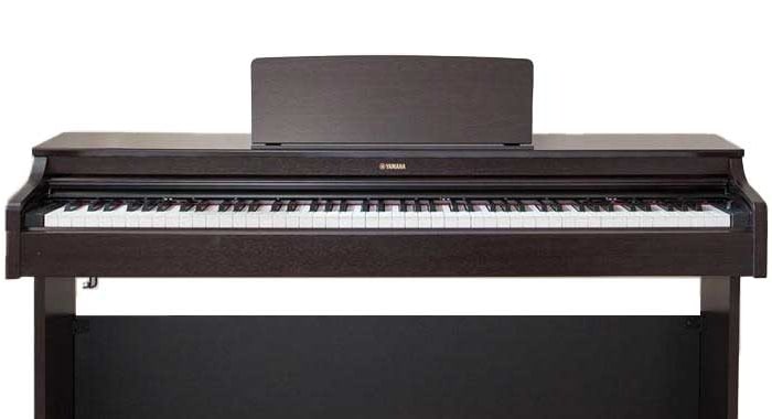 O Arius Yamaha YDP-184 Piano Digital