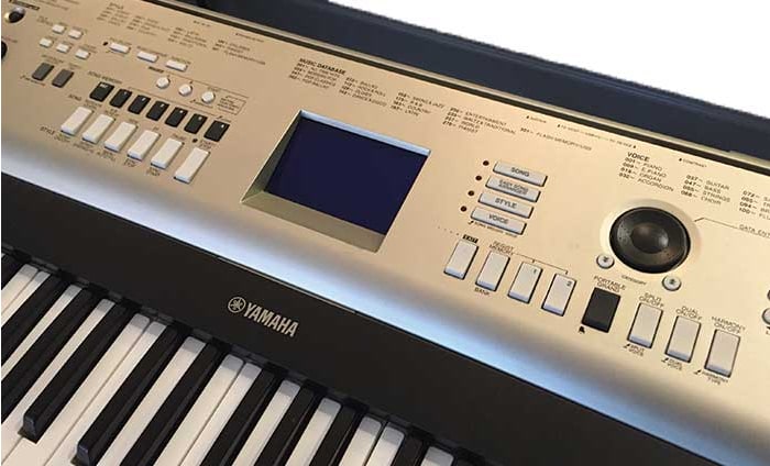 O Piano Digital Yamaha YPG-535