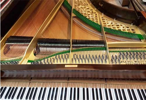 Os sons do piano de cauda do Korg C1 Air