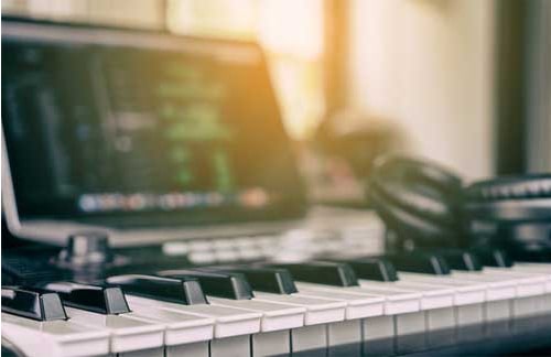 A compatibilidade do Korg D1 com um DAW