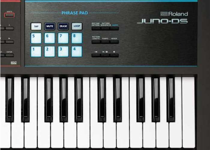 O piano Roland Juno-DS61