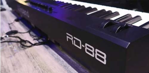 Roland RD-88 Piano de Palco