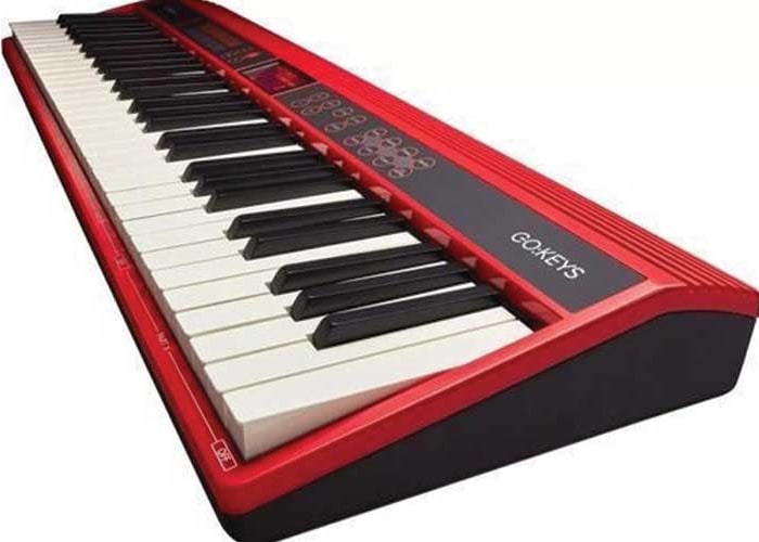 O piano digital Roland GO:KEYS