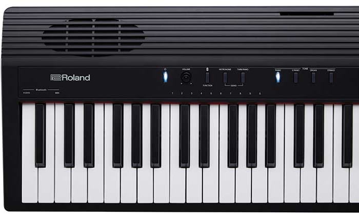 O teclado Roland GO:PIANO 88-key