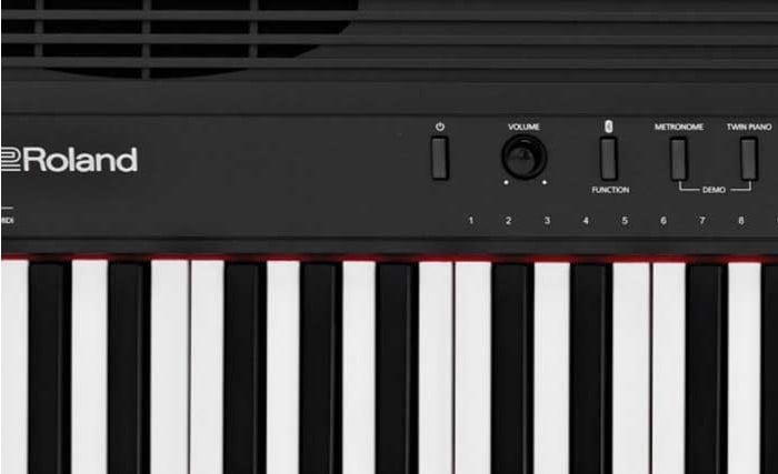 O teclado Roland GO:PIANO 88-key