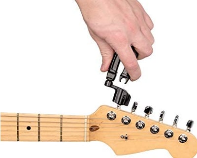 Um enrolador de pég para guitarra