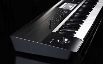 O piano digital Korg Krome EX