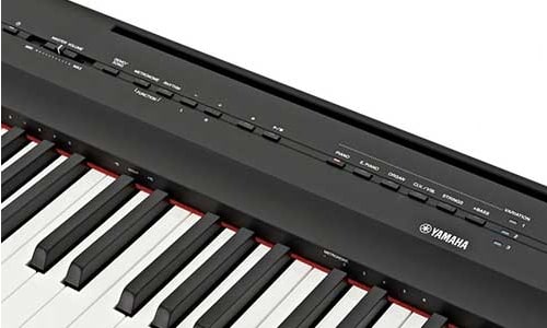 O piano digital Yamaha P-125