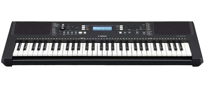 O arranjador de piano Yamaha PSR-E373