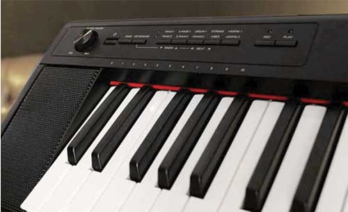 O piano digital yamaha np-32