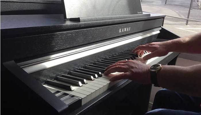 Sons do Piano Digital Kawai ES8