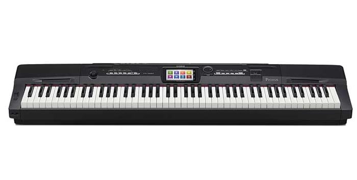 O piano digital Casio PX-360